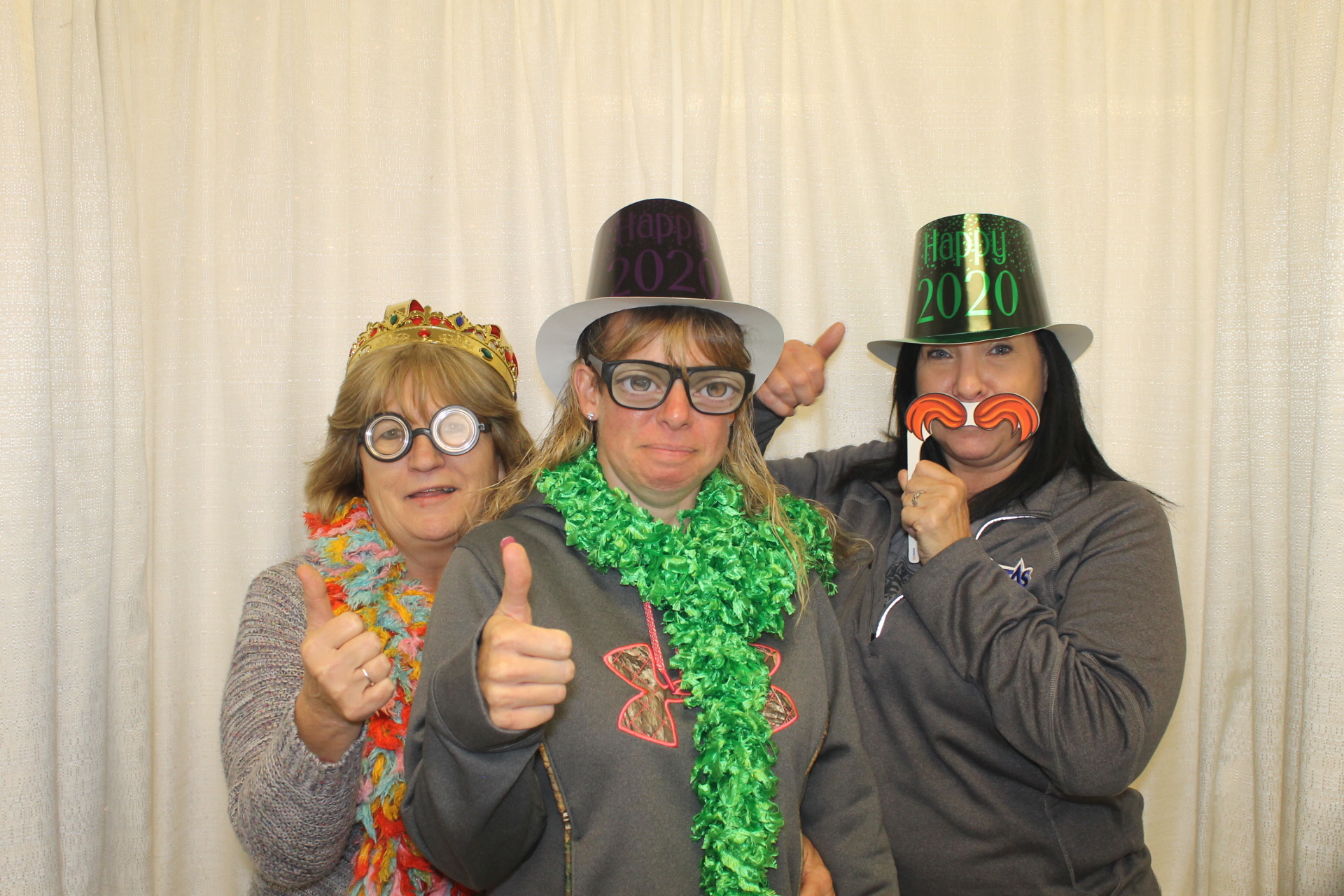 Cintas NYE Party | View more photos from the event at gallery.photoboothcincy.com/u/PhotoBoothCincy/Cintas-NYE-Party-0